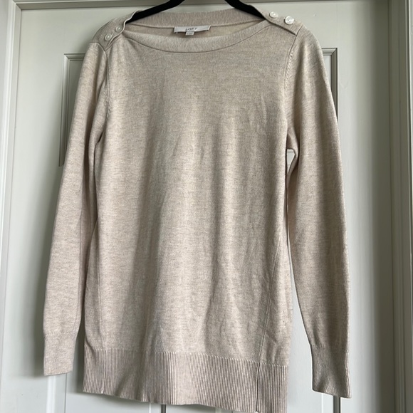 Loft Tan Sweater with buttons on shoulder Size Large - Picture 1 of 4